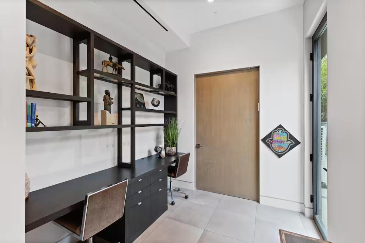 Villa The Modern Luxe Retreat!